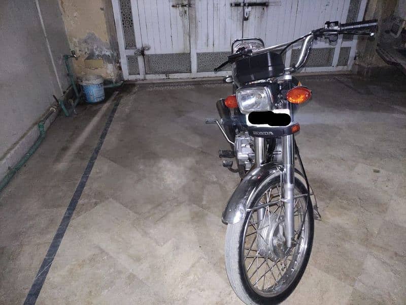 Honda 125CC | Euro 2 | Genuine Condition 2