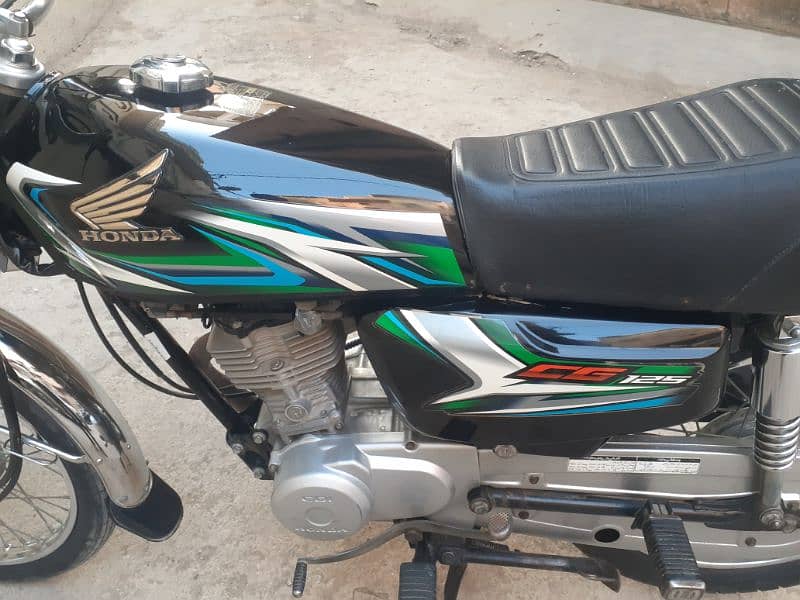 Honda 125 (Model: 2023.  contact 03119900955 1