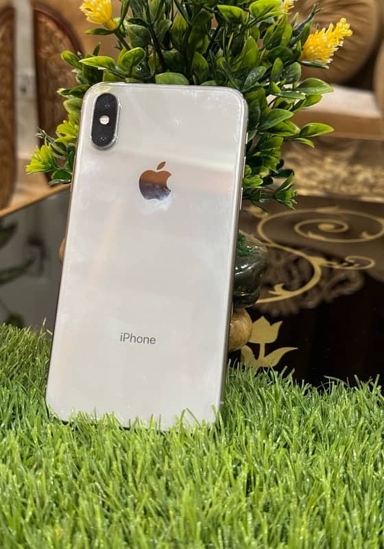 iphone xs pta approved official 1