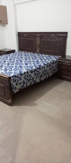 king size bed room set with matress / computer chair / table /21" t. v