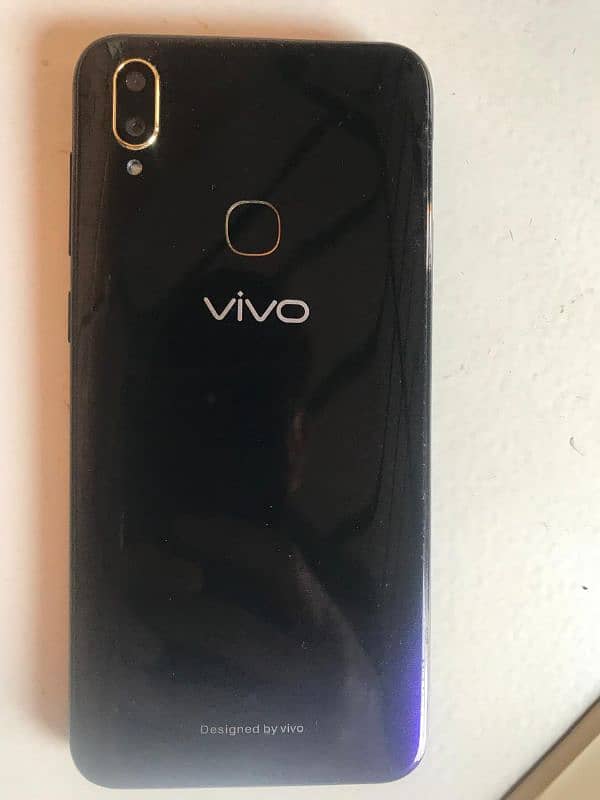 vivo v11i available 3