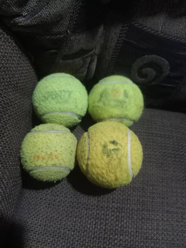 TENNIS BALLS 2