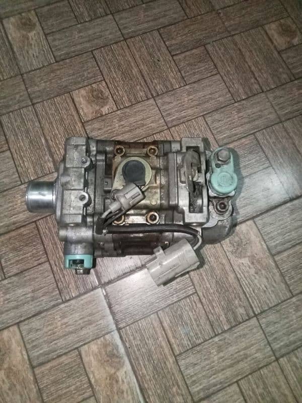 Toyota Corolla indus denso original compressor 6