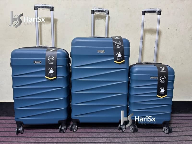 Luggage bags/ travel suitcases/ trolley bags/ travel trolley/ attachi 13