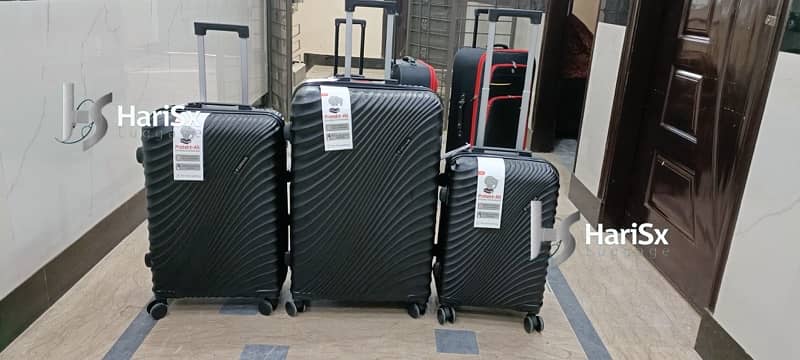 Luggage bags/ travel suitcases/ trolley bags/ travel trolley/ attachi 2