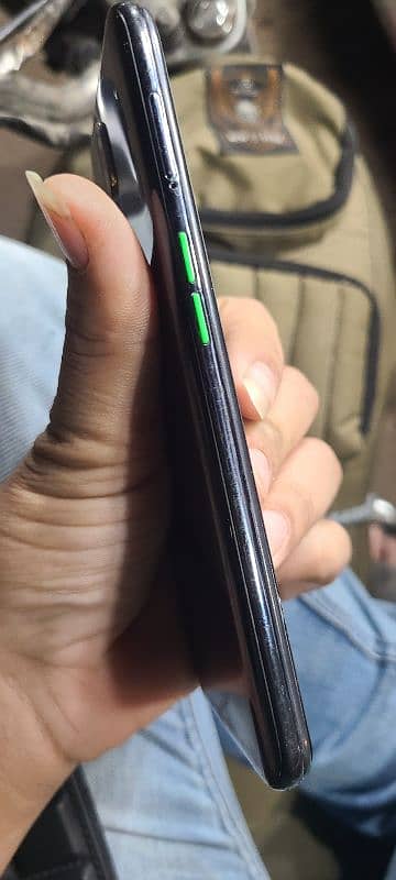 oppo f11 6 128 gb 3