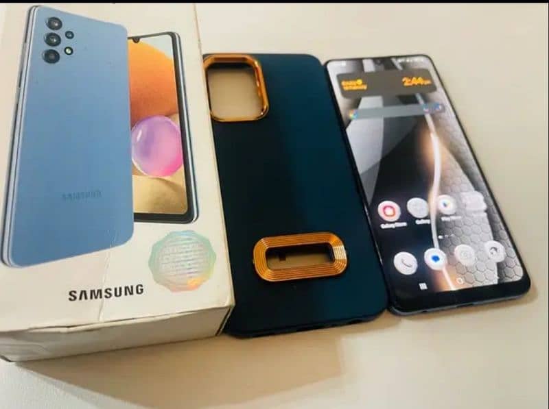 Sumsung Galaxy A32 6/128 with box Charger 0