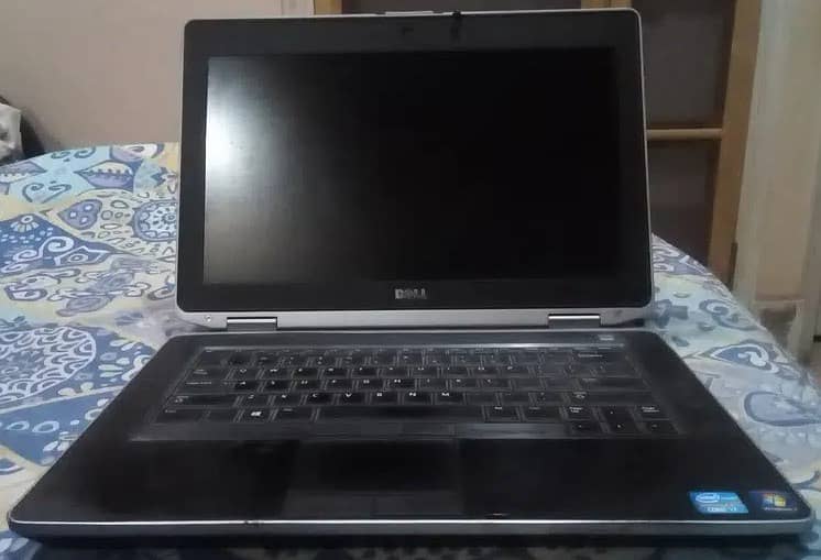 Dell Latitude Laptop with 5GB Nvidia Graphic 3