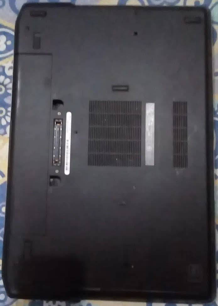 Dell Latitude Laptop with 5GB Nvidia Graphic 5