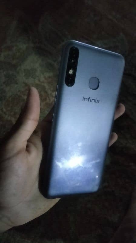 INFINIX HOT 8 with box 0