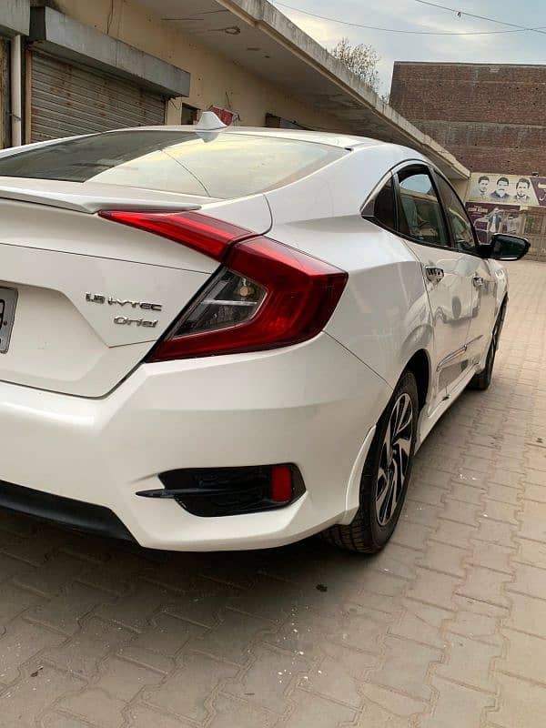 Honda Civic VTi Oriel Prosmatec 2019 4