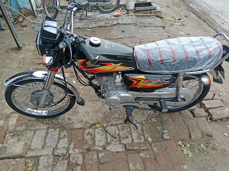 Honda 125 All Punjab numbr 0