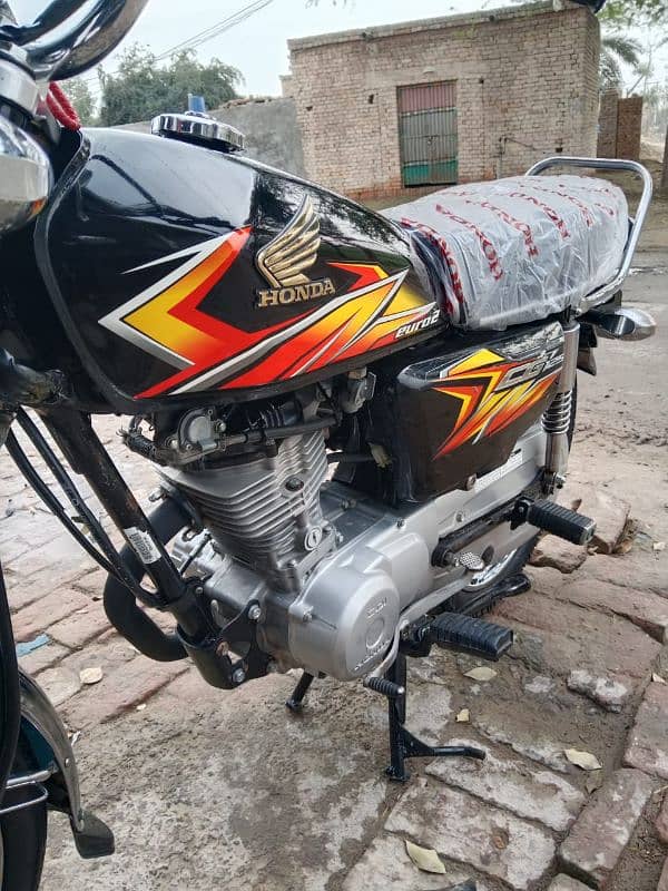 Honda 125 All Punjab numbr 2