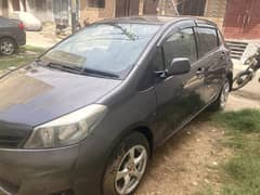 Toyota Vitz 2013