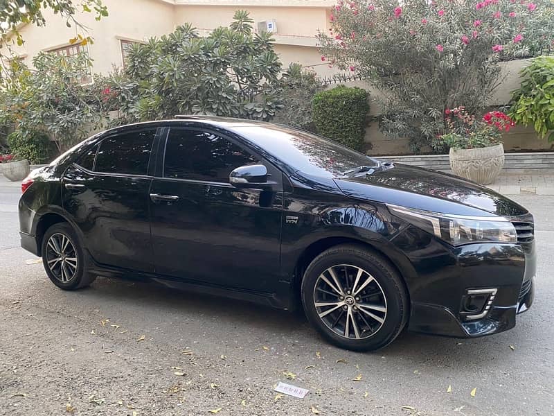 Toyota Altis Grande 2016 10