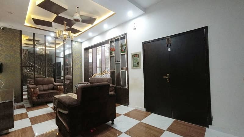 FURNISHED 5 MARLA HOUSE IN PRIME LOCATION OF BAHRIA ORCHARD AVAILABLE FOR SALE 7