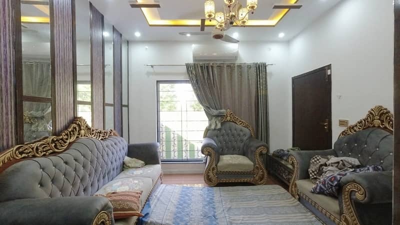 FURNISHED 5 MARLA HOUSE IN PRIME LOCATION OF BAHRIA ORCHARD AVAILABLE FOR SALE 9