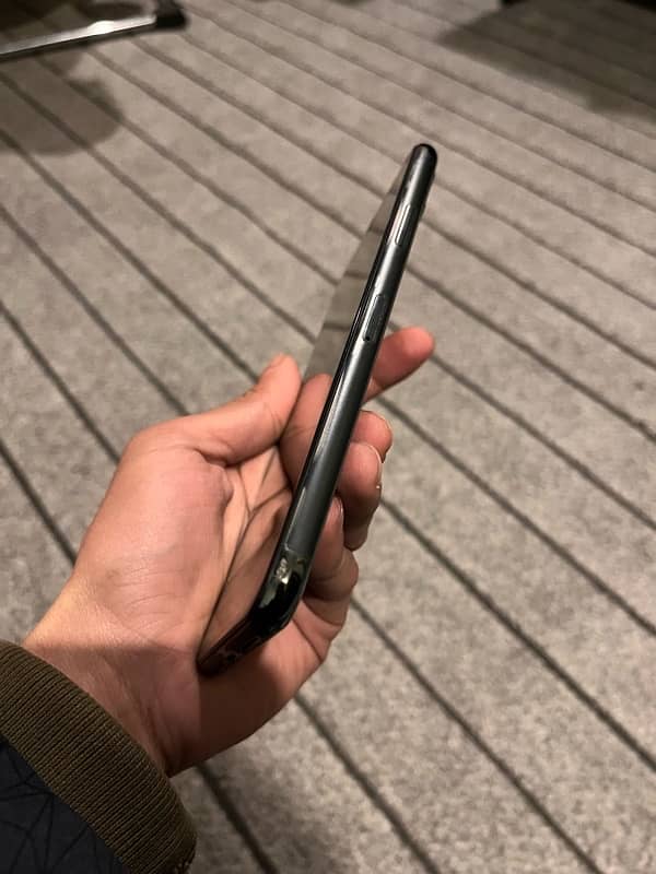 iPhone 11 pro max 512gb 0