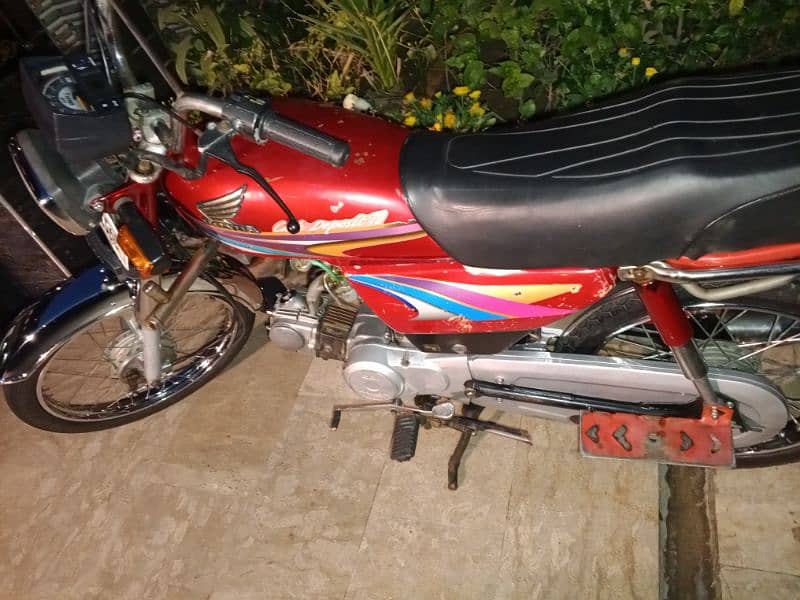 I want to sale motorcyle honda CD70 with offord able price only 48000 2