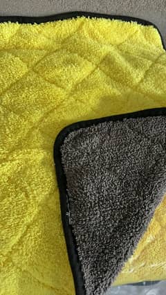 Microfiber Coral Fleece 80/20 ratio car cleaning towel.