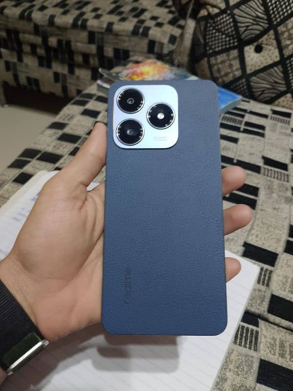 REALME C63 6/128 In warranty 1