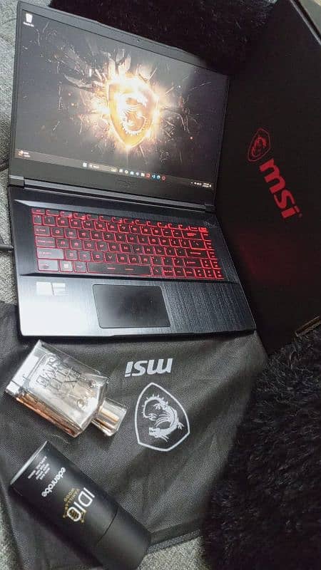 i5 MSI GF63 gaming 4