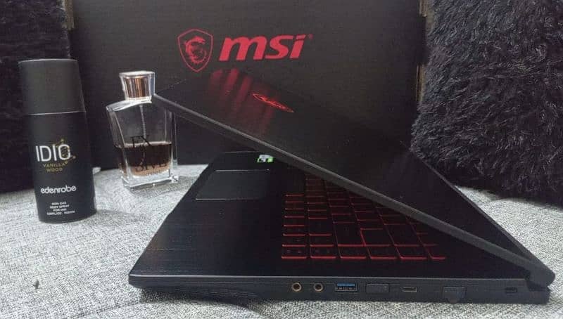 i5 MSI GF63 gaming 13