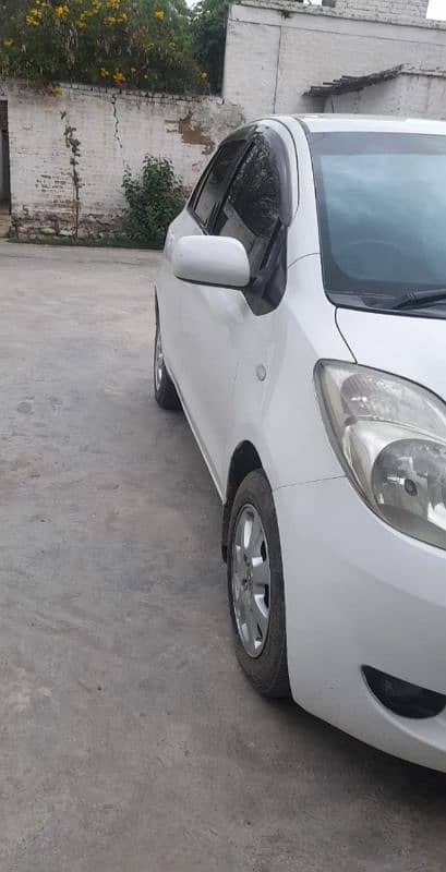 Toyota Vitz 2005 2