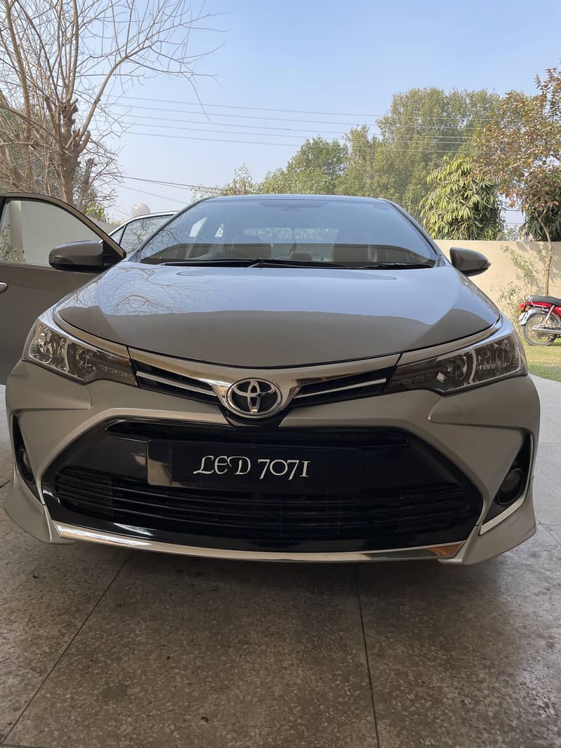 Toyota Corolla Altis 2015 0