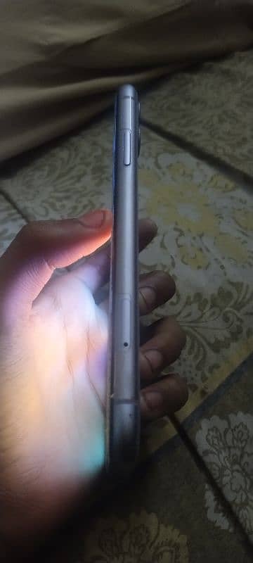 Iphone 11 jv phone 64 gb 1