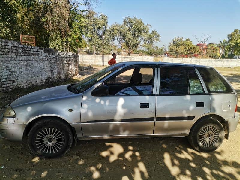 Suzuki Cultus 2001 1