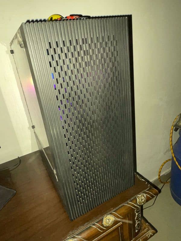 Gaming PC FOR SALE 7