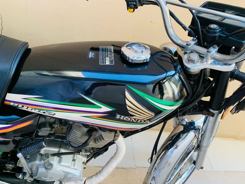 Honda CG 125 black 10/9 condition 5