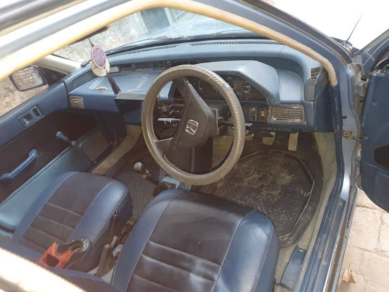 Honda Civic Standard 1986 model no issue All original  exchange also 1