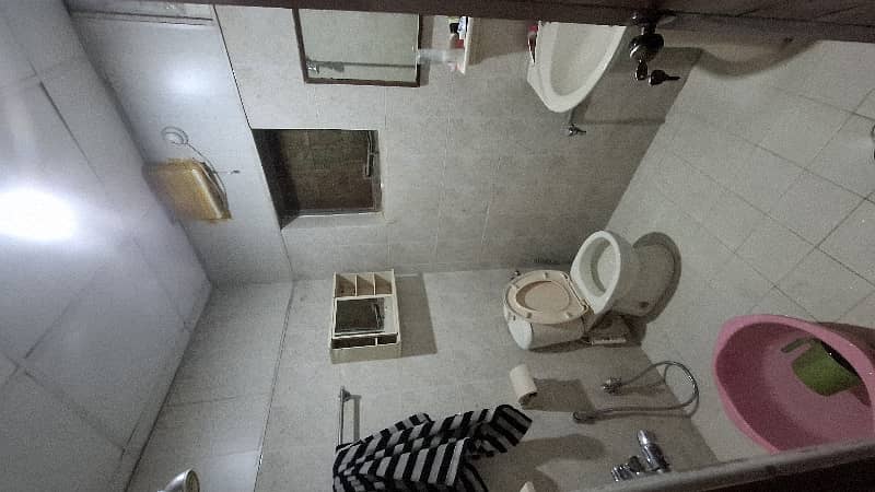 G 11 / 4 D type Ist Floor FOR RENT  TIELD FLOOR  FULLY RENOVATED   2 BEDROOM'S   2 WASHROOM   1 KITCHEN   1 TV LOUNGE   1 CAR PARKING   WATER GAS ELECTRIC AVAILABLE   GATED COMUNITY. 3