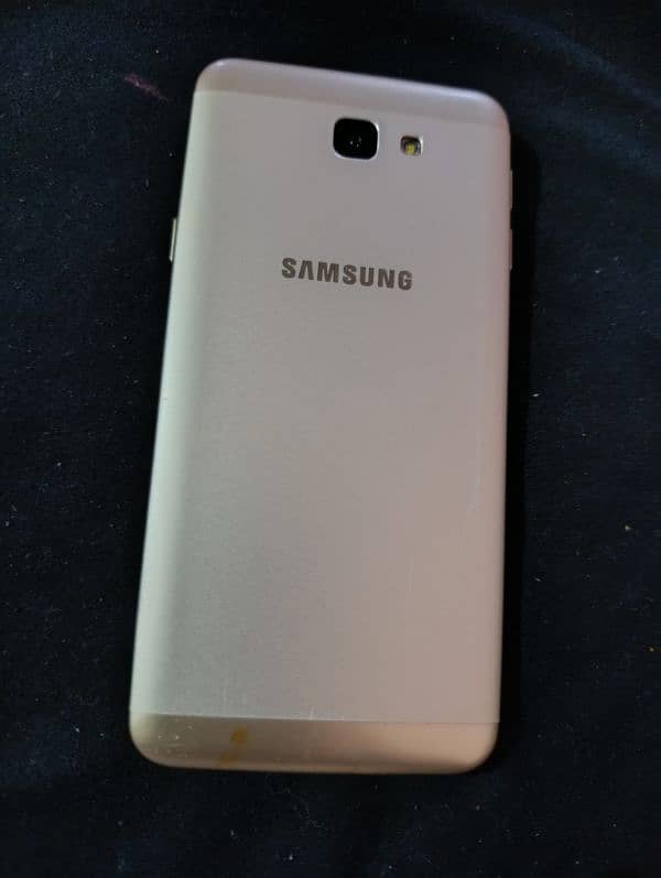 Samsung on5 with box 4