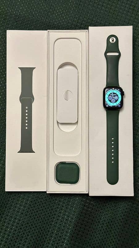 Apple Watch Series 7 40 MM 7