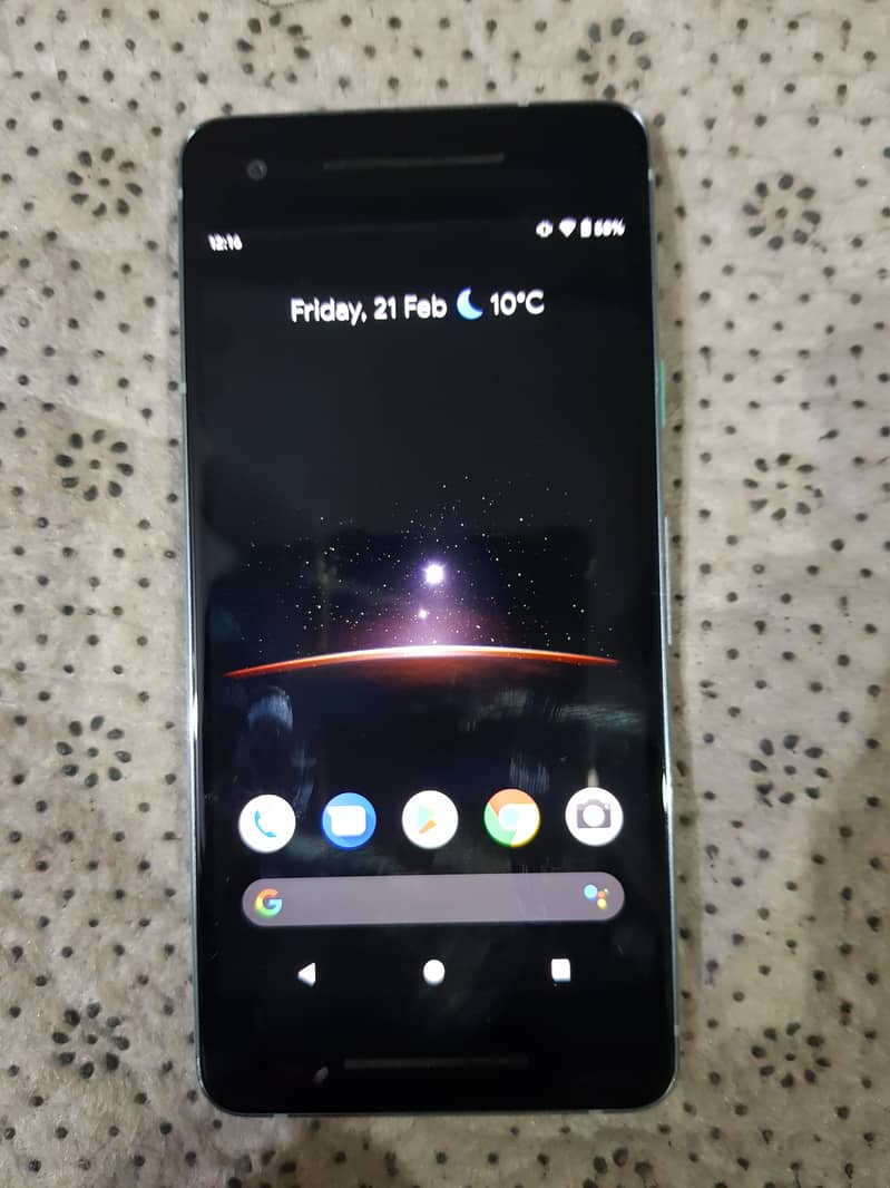 Google Pixel 2, 4/64, 10/10, Non PTA, Perfect for Gaming/Streaming etc 4