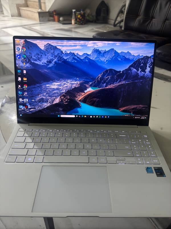 Samsung galaxy book pro 7