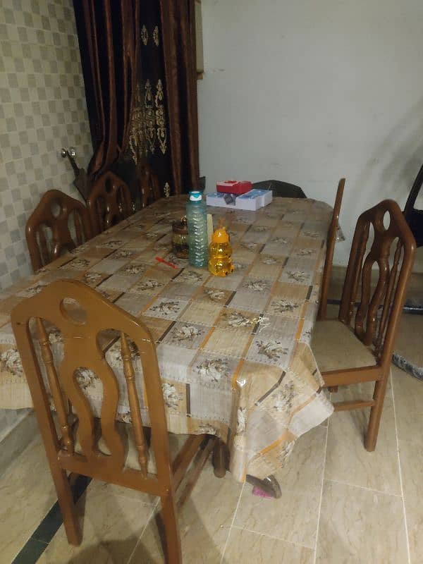 dinning table with 6 chairs 1