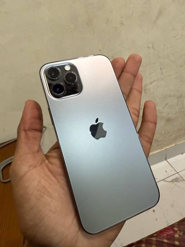 i phone 12 pro max 0