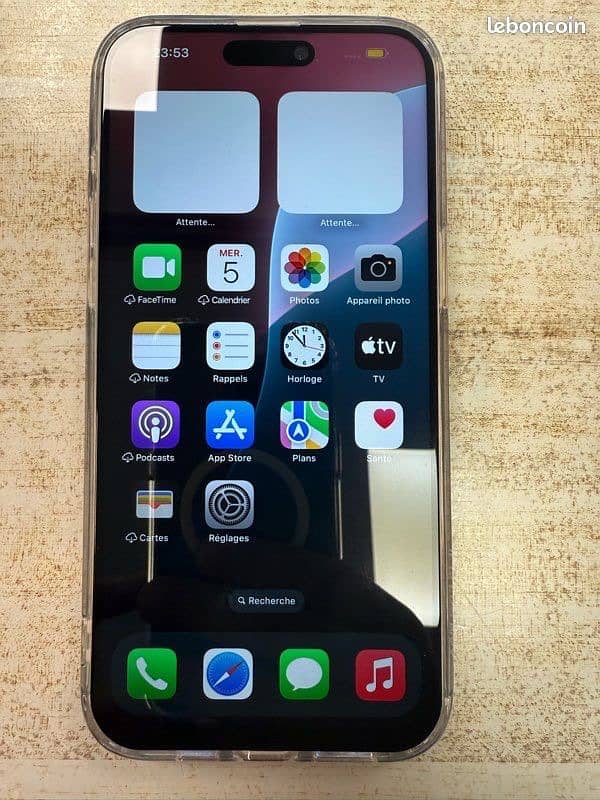 IPhone 15 Pro JV Non PTA 128 black titanium (B/H 100) with box 4