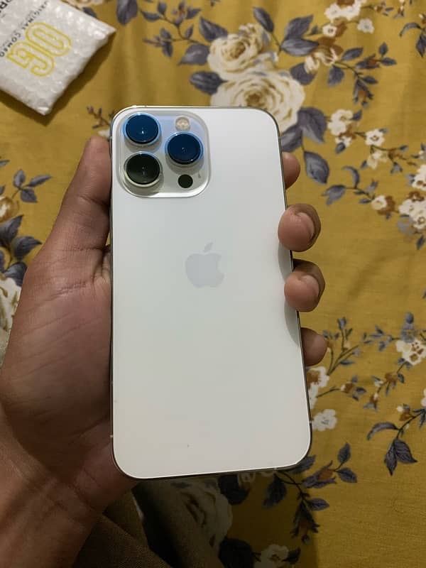 iphone 13 pro 2