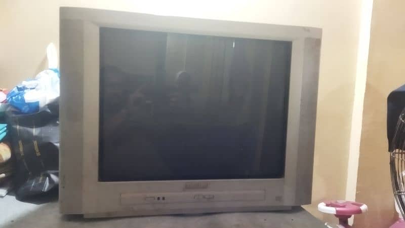 phillips full size TV flat screen smart series 0