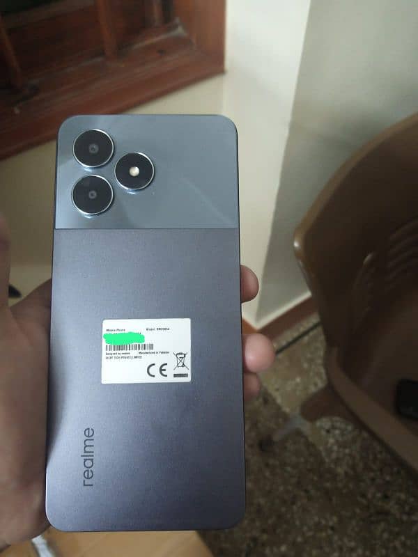 Realme Note 50 4/64 (13 month warranty available) 9