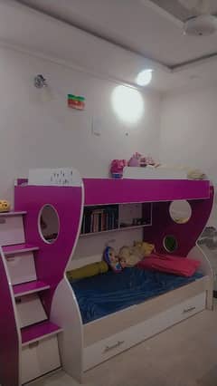 bunk bed in a good condition