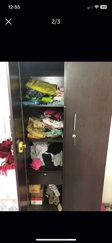 wardrobe good condition 1