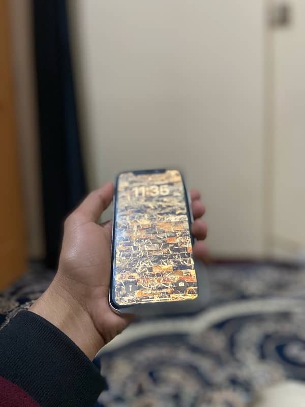 IPHONE 11 64GB (JV) 0