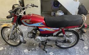 Honda CD 70 Bike for Sale in Good Condition.