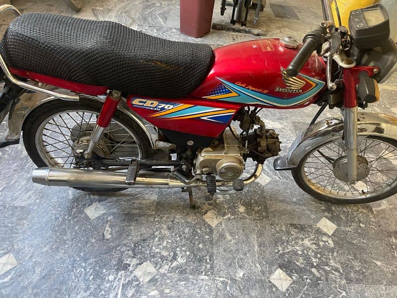 Honda CD 70 Bike for Sale in Good Condition. 1